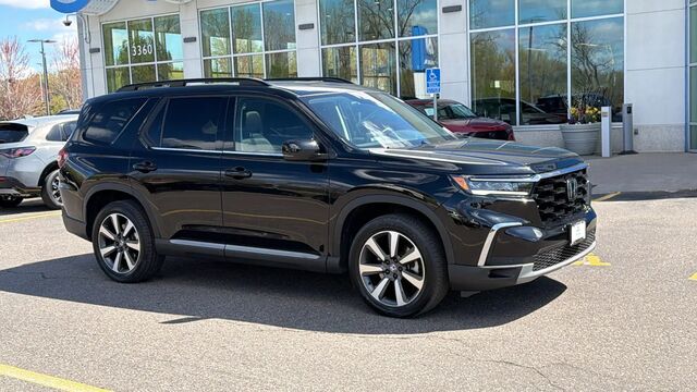 2025 Honda Pilot Touring