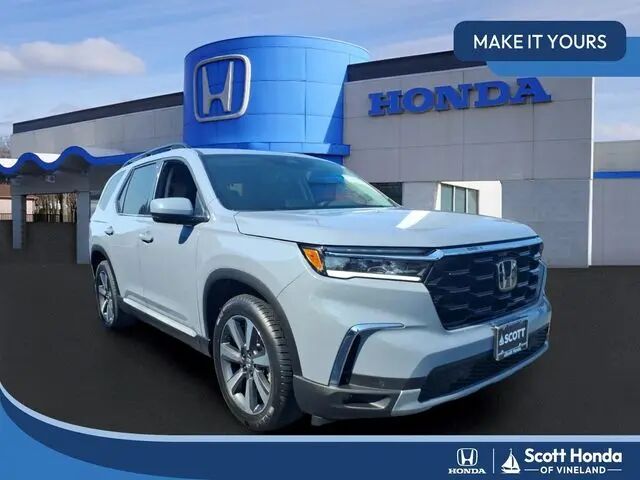 2023 Honda Pilot Touring