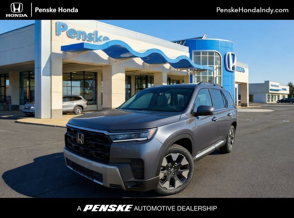 2026 Honda Pilot AWD Touring — photo 1 of 7