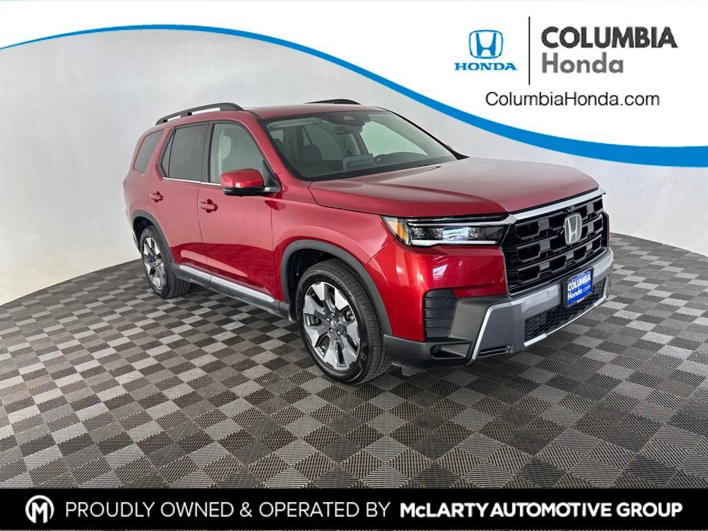 2026 Honda Pilot AWD Touring — photo 1 of 7