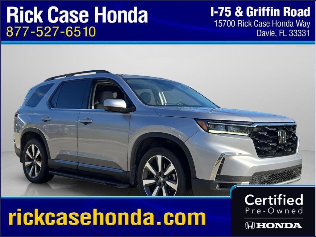 2025 Honda Pilot Touring+ — photo 1 of 12