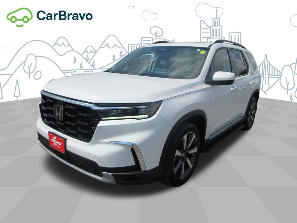 2023 Honda Pilot AWD Touring — photo 1 of 7