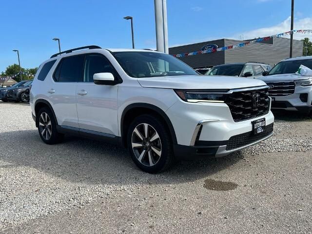 2023 Honda Pilot Touring