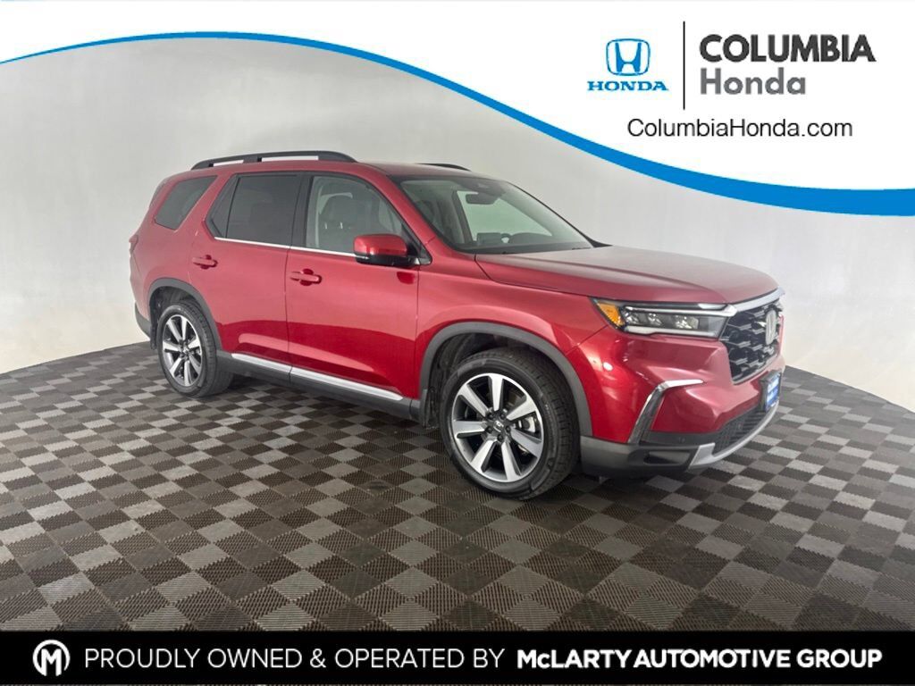 2025 Honda Pilot AWD TRG — photo 1 of 7