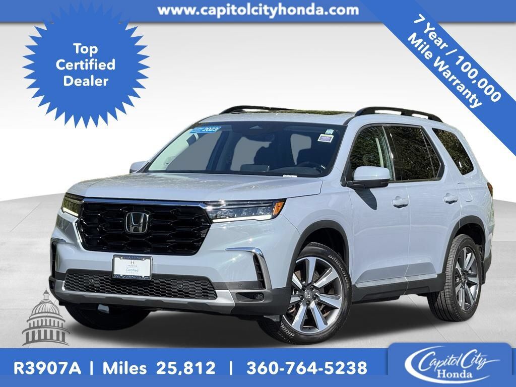2023 Honda Pilot AWD TRG — photo 1 of 7