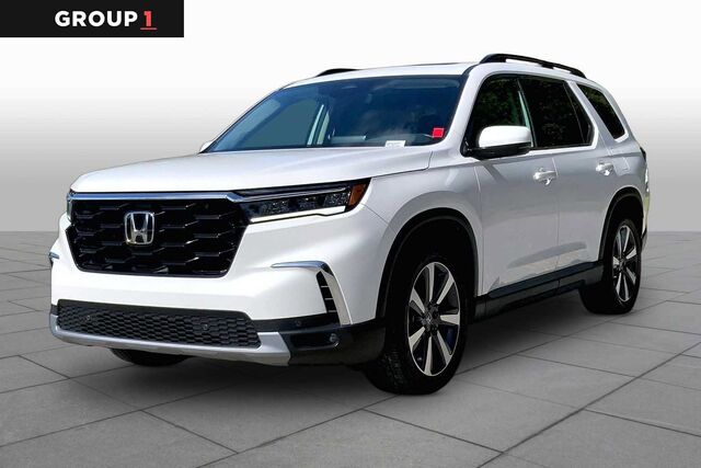 2025 Honda Pilot AWD TRG