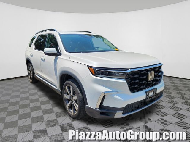 2023 Honda Pilot Touring