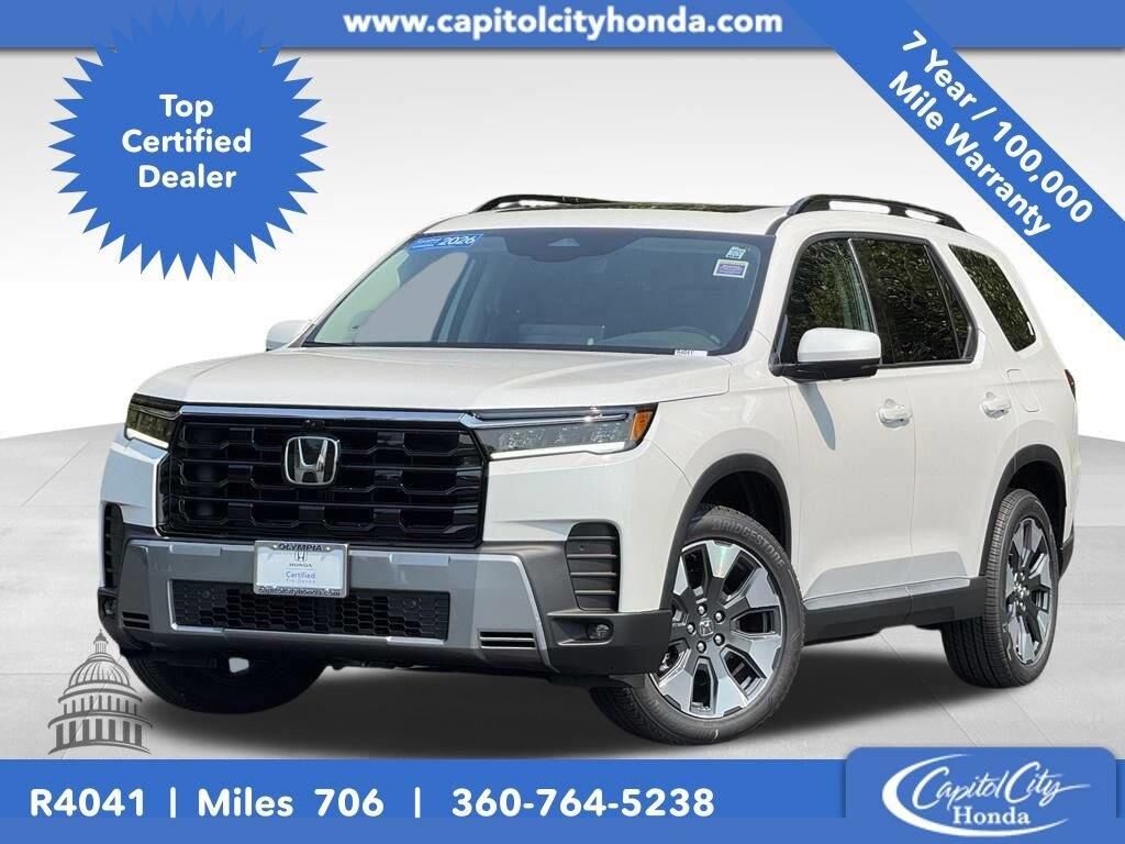 2026 Honda Pilot Touring — photo 1 of 13