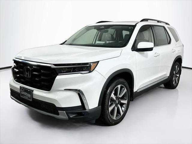 2025 Honda Pilot Touring+ — photo 1 of 13