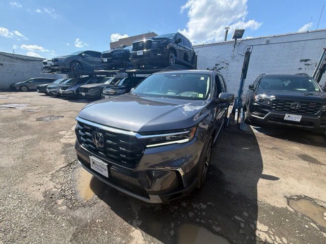 2023 Honda Pilot AWD ELITE