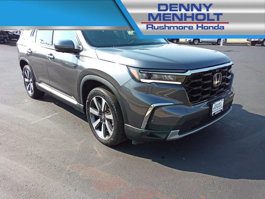 2025 Honda Pilot Elite — photo 1 of 13