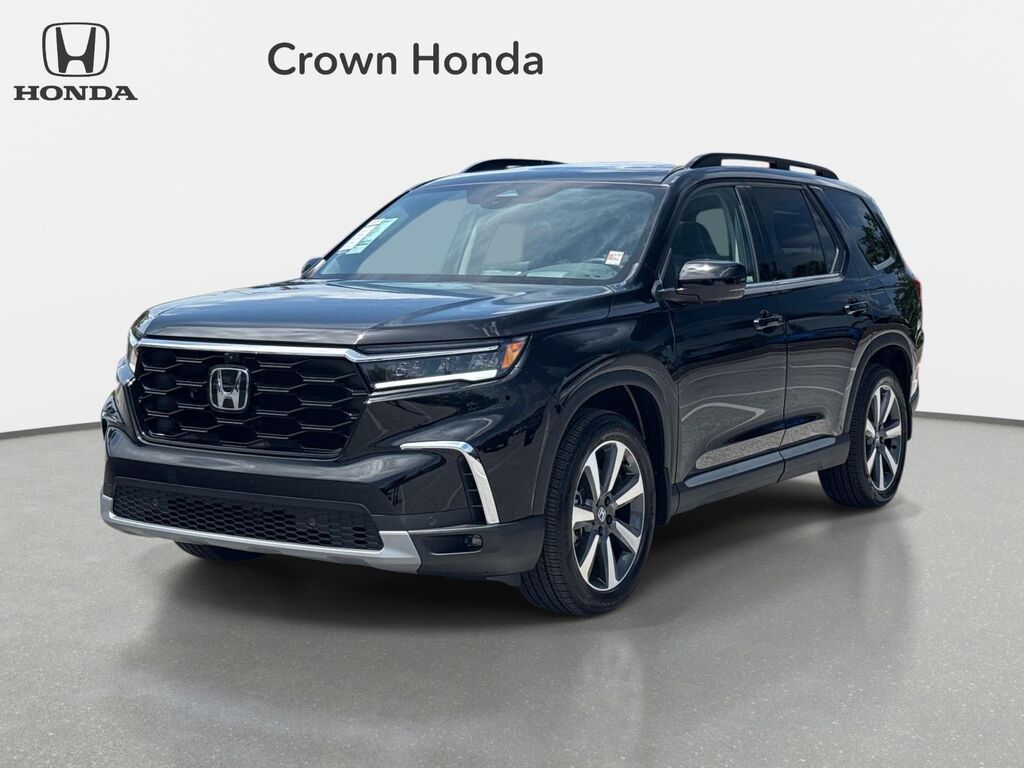 2025 Honda Pilot Elite — photo 1 of 1
