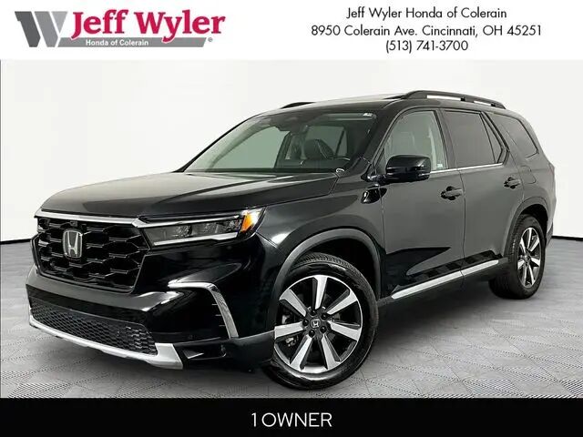 2023 Honda Pilot Elite — photo 1 of 13