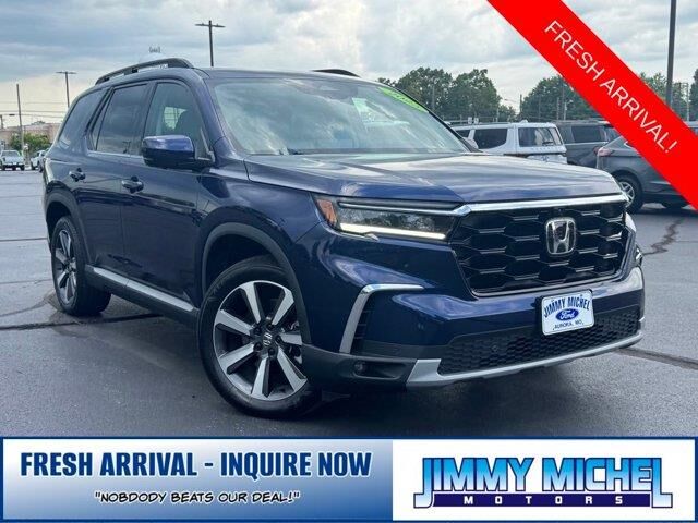 2025 Honda Pilot Elite — photo 1 of 1