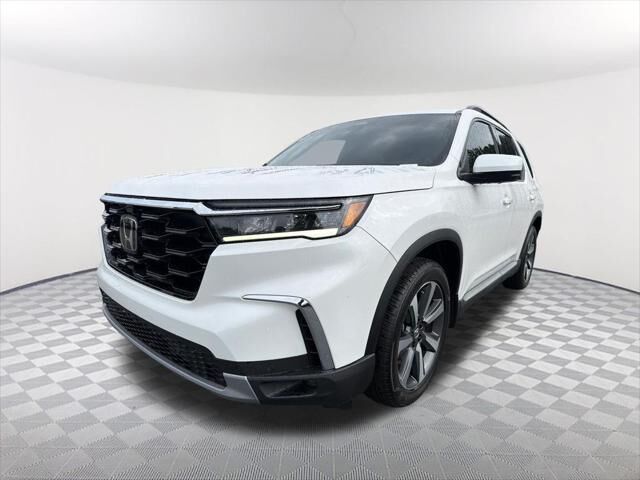2025 Honda Pilot Elite — photo 1 of 13