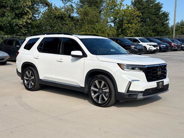2025 Honda Pilot AWD Elite