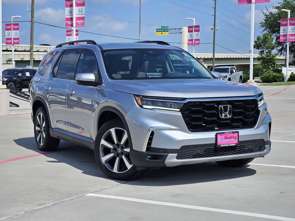 2025 Honda Pilot Elite — photo 1 of 12
