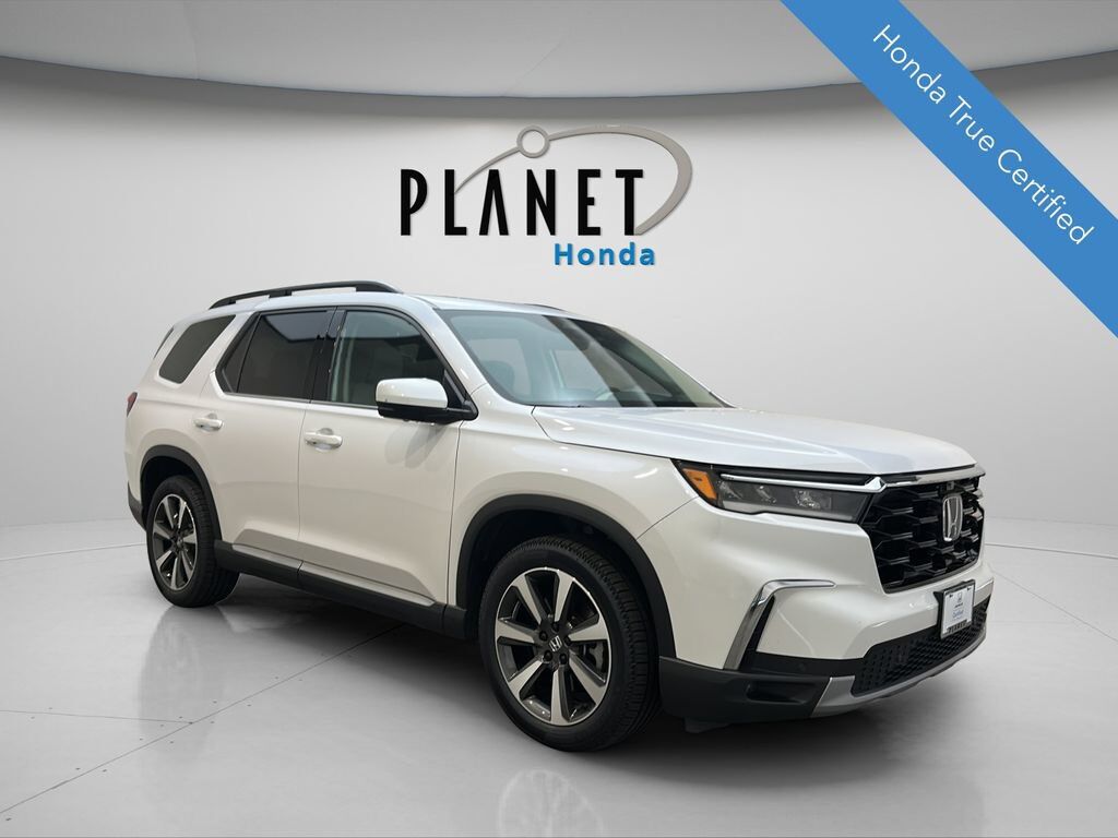 2024 Honda Pilot AWD ELITE — photo 1 of 6