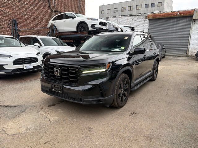 2025 Honda Pilot AWD Black Edition