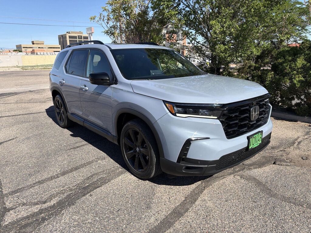 2025 Honda Pilot Black Edition — photo 1 of 13