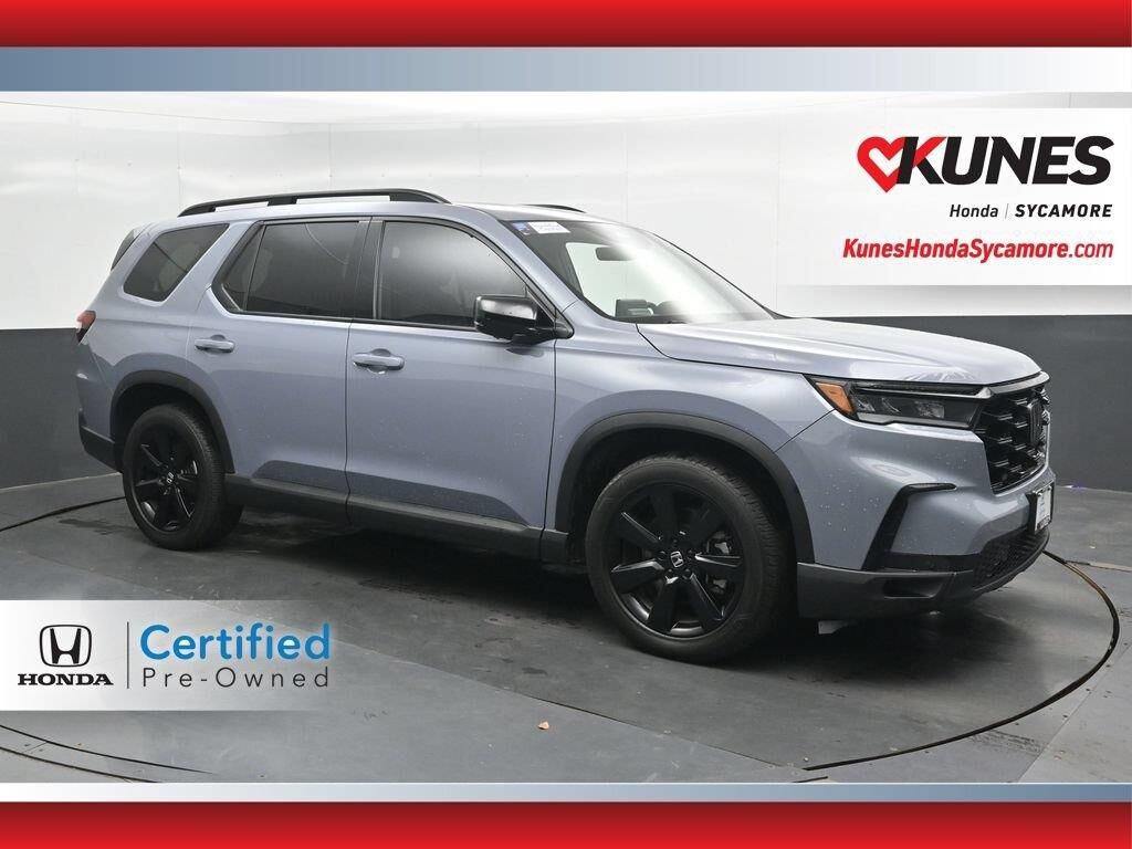 2025 Honda Pilot Black Edition — photo 1 of 13