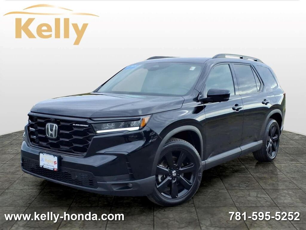 2025 Honda Pilot Black Edition — photo 1 of 13