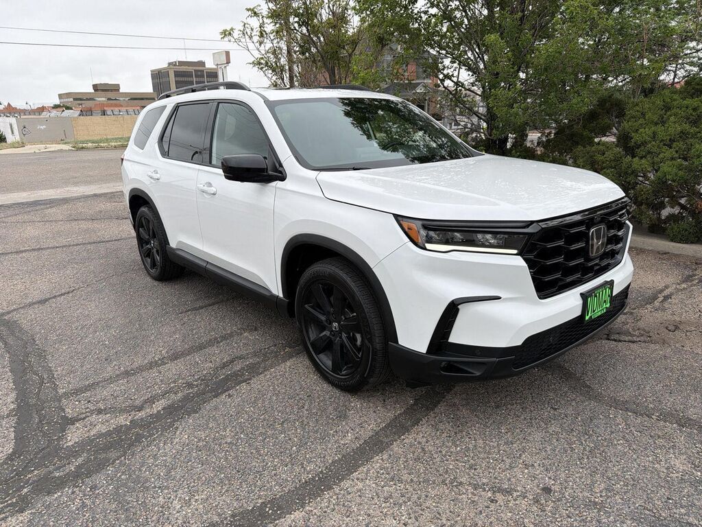 2025 Honda Pilot Black Edition — photo 1 of 13