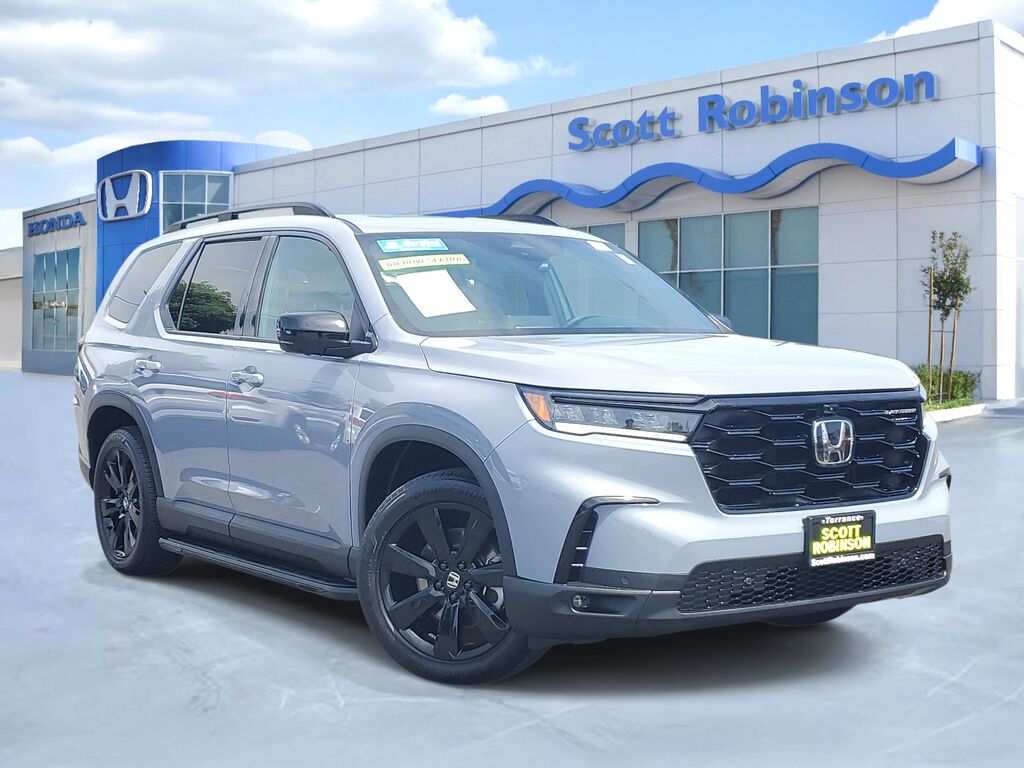 2025 Honda Pilot AWD Black Edition — photo 1 of 7