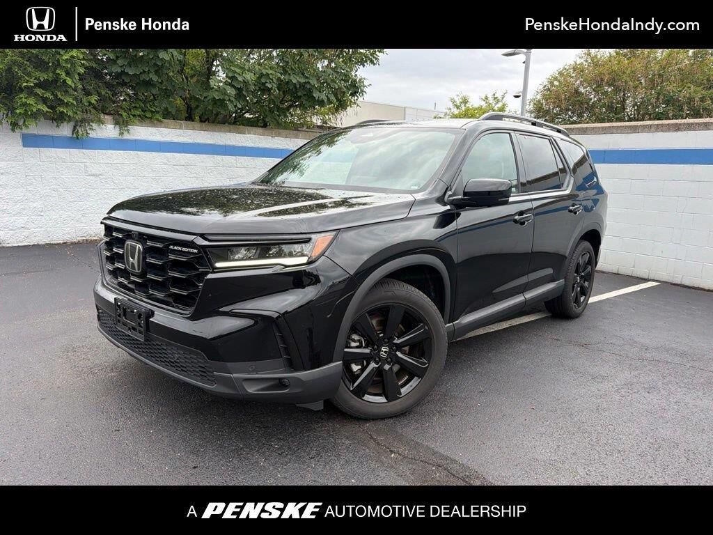 2025 Honda Pilot Black Edition — photo 1 of 1