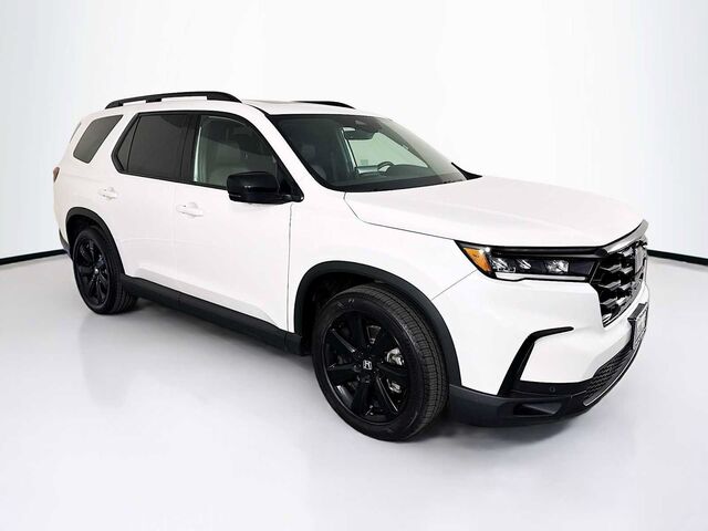 2025 Honda Pilot AWD Black Edition