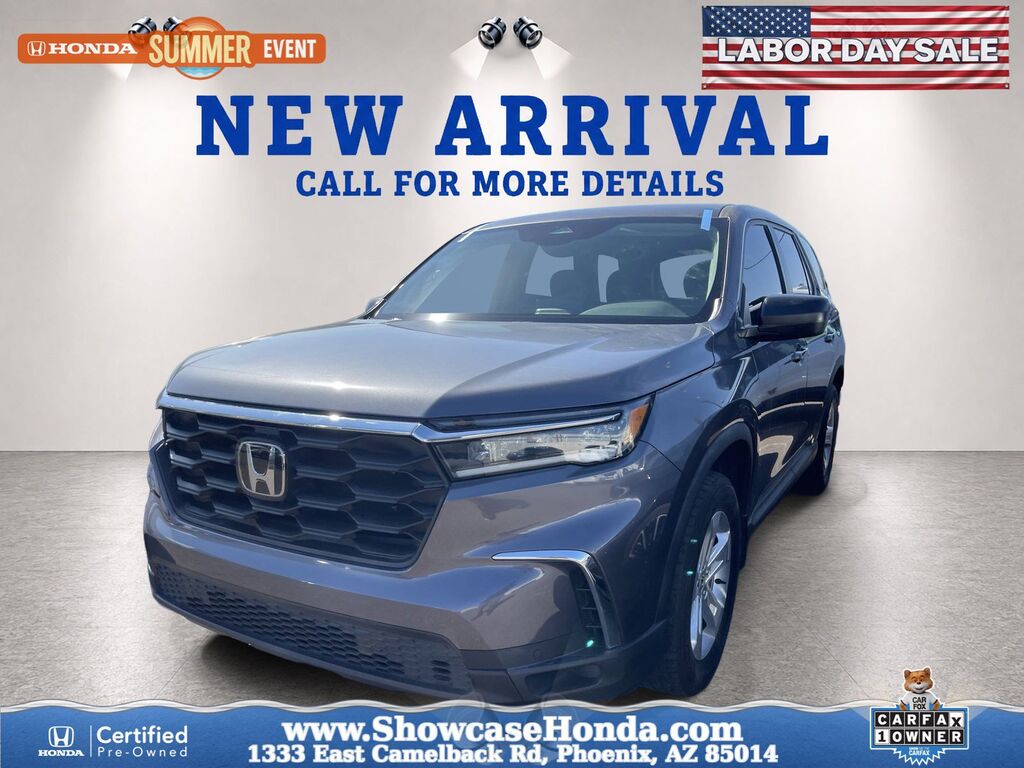 2023 Honda Pilot 2WD LX — photo 1 of 7