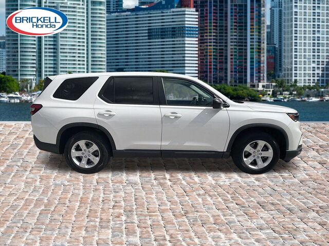 2023 Honda Pilot 2WD LX