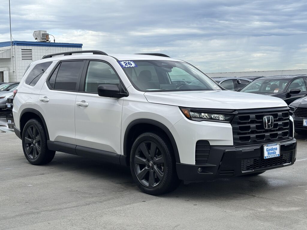 2026 Honda Pilot Sport — photo 1 of 12