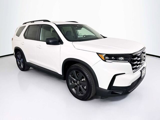 2025 Honda Pilot 2WD Sport