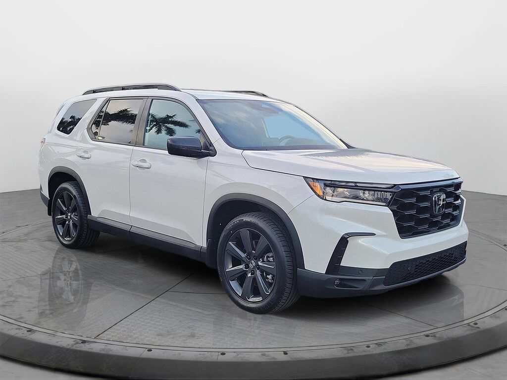2025 Honda Pilot Sport — photo 1 of 13