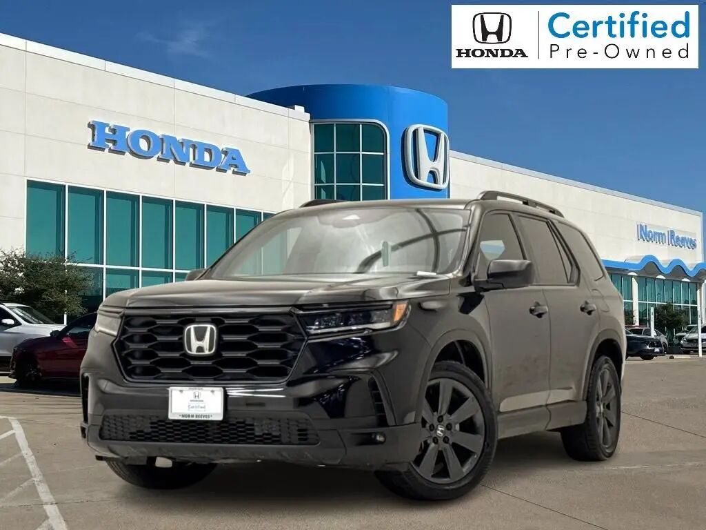 2025 Honda Pilot Sport — photo 1 of 13