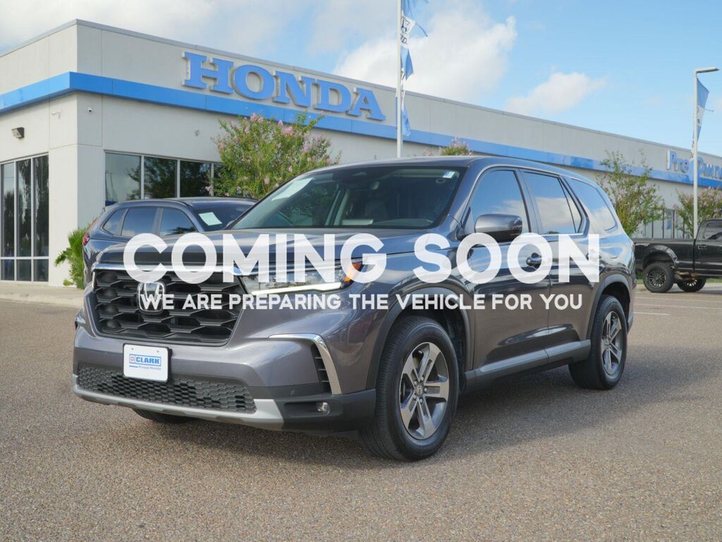 2025 Honda Pilot EX-L — photo 1 of 8