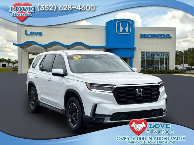 2025 Honda Pilot EX-L — photo 1 of 13