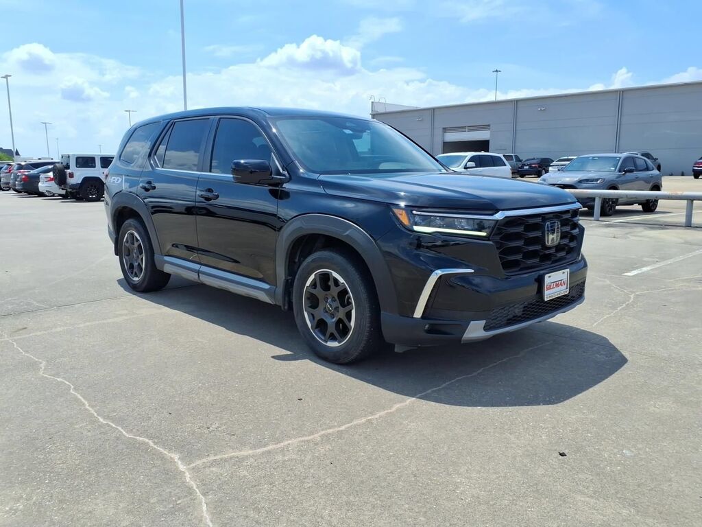 2024 Honda Pilot 2WD EX-L — photo 1 of 7