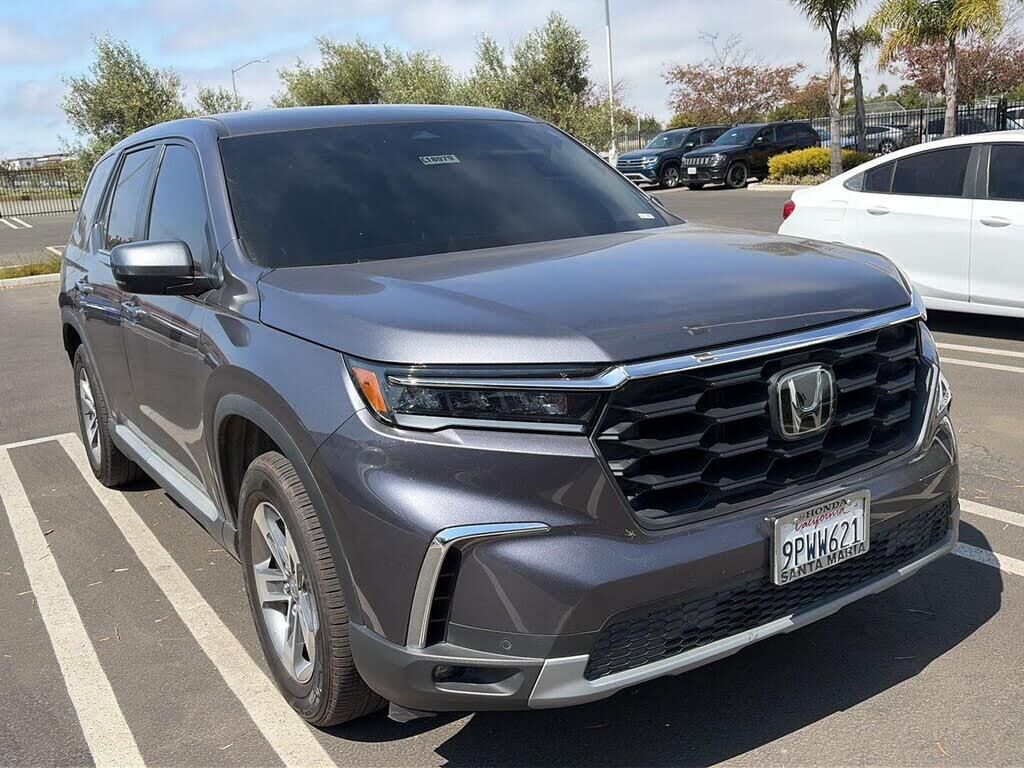 2025 Honda Pilot EX-L+ — photo 1 of 1