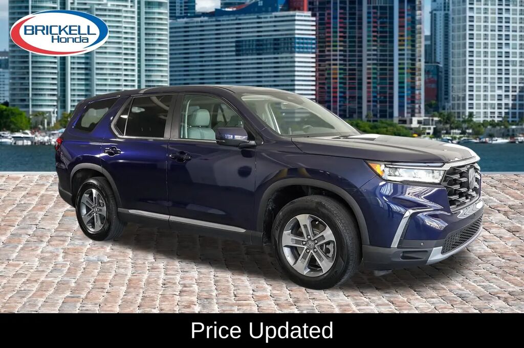 2023 Honda Pilot EX-L — photo 1 of 12