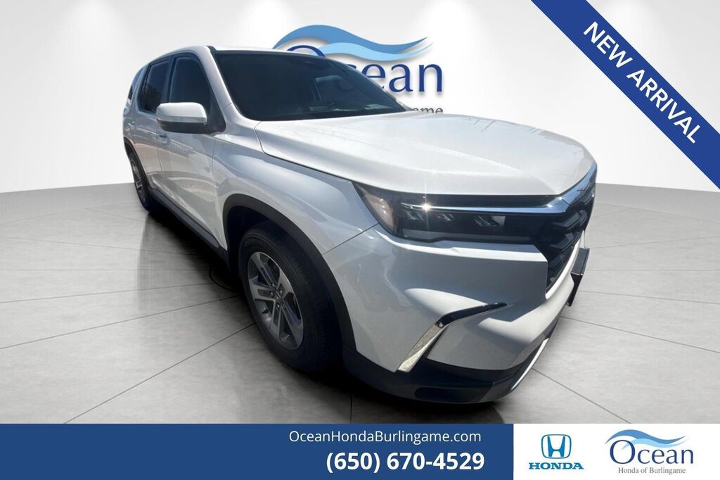 2025 Honda Pilot EX-L — photo 1 of 13