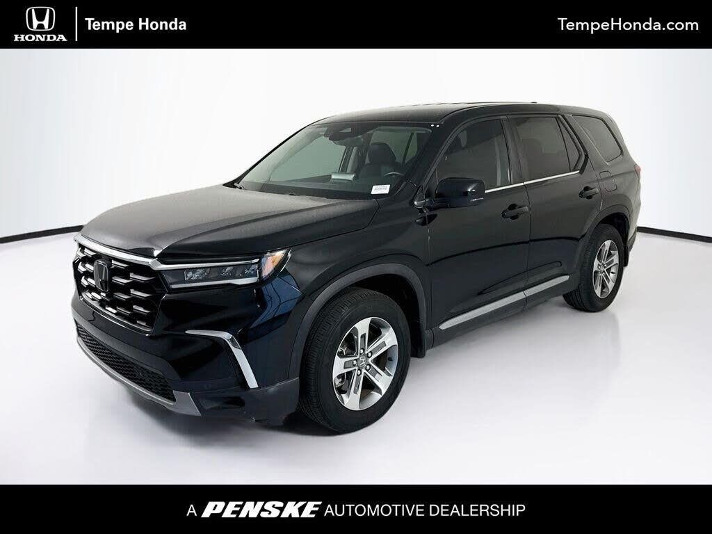 2025 Honda Pilot EX-L — photo 1 of 1