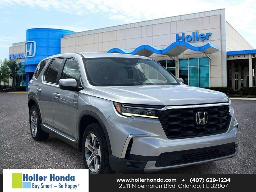 2023 Honda Pilot EX-L — photo 1 of 1