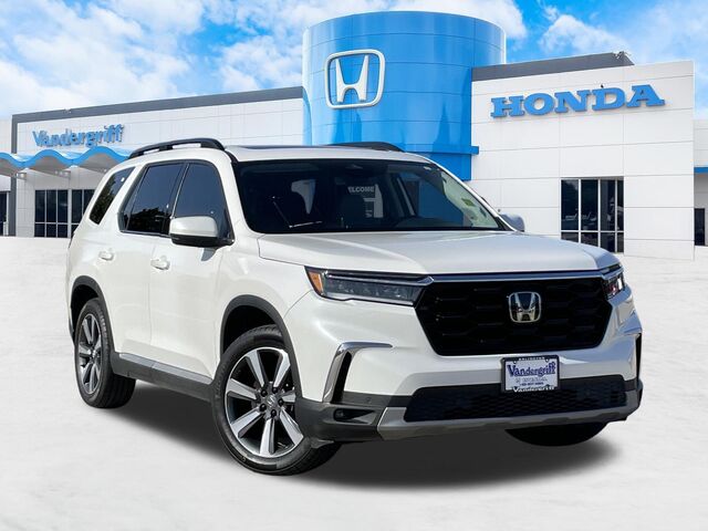 2025 Honda Pilot 2WD Touring