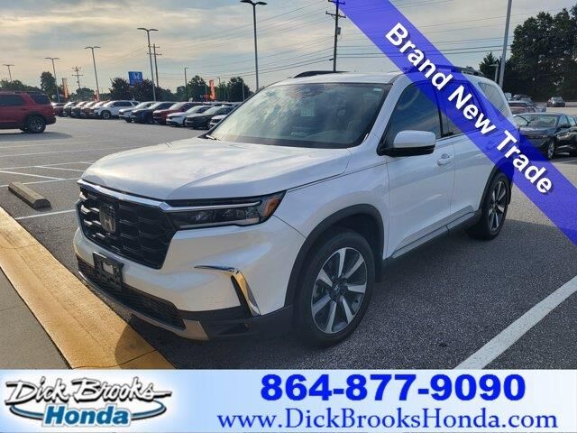 2024 Honda Pilot Touring