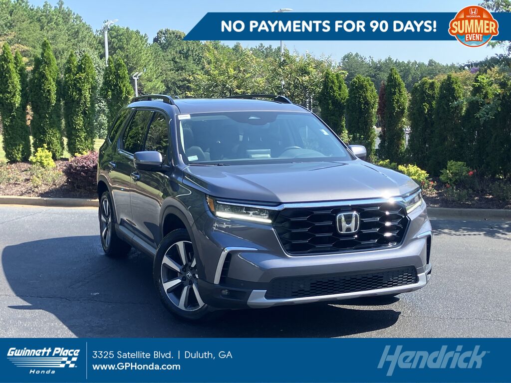 2025 Honda Pilot 2WD Touring — photo 1 of 7