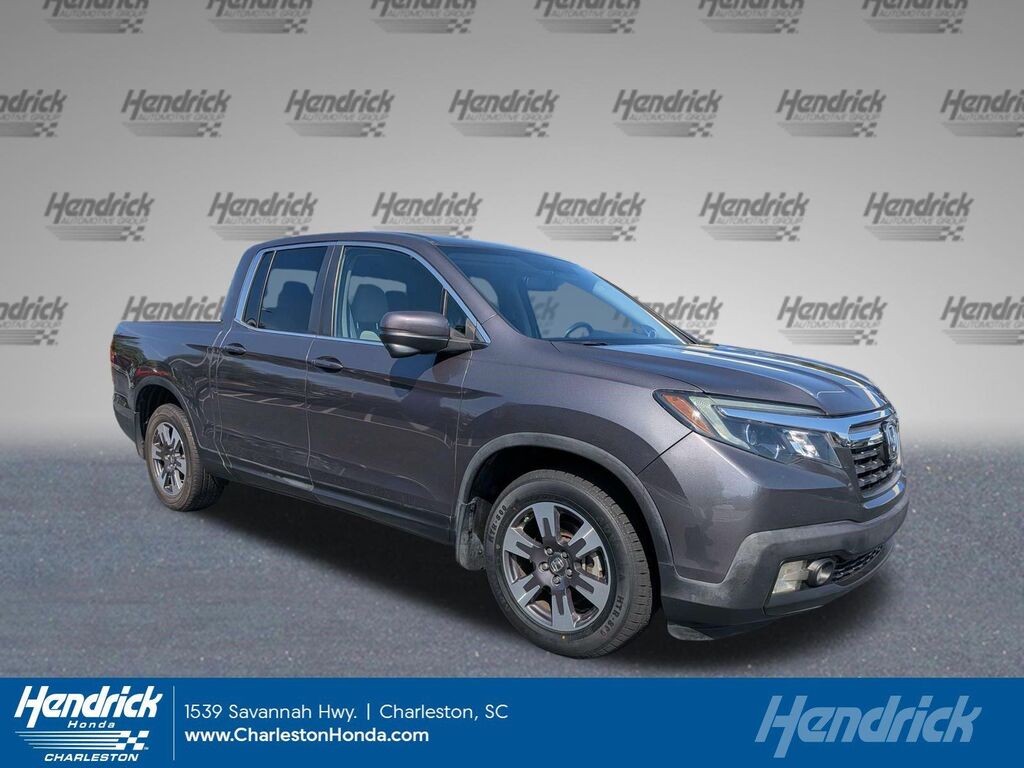 2019 Honda Ridgeline RTL-T — photo 1 of 13