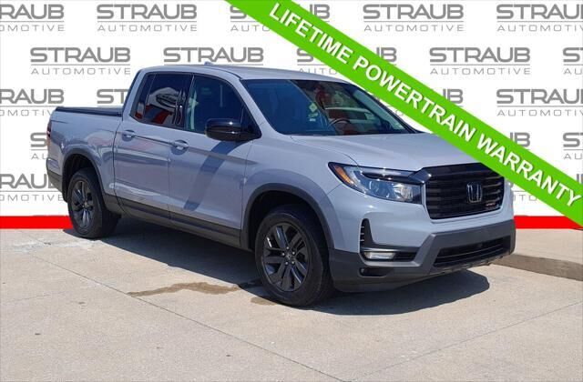 2023 Honda Ridgeline Sport — photo 1 of 13