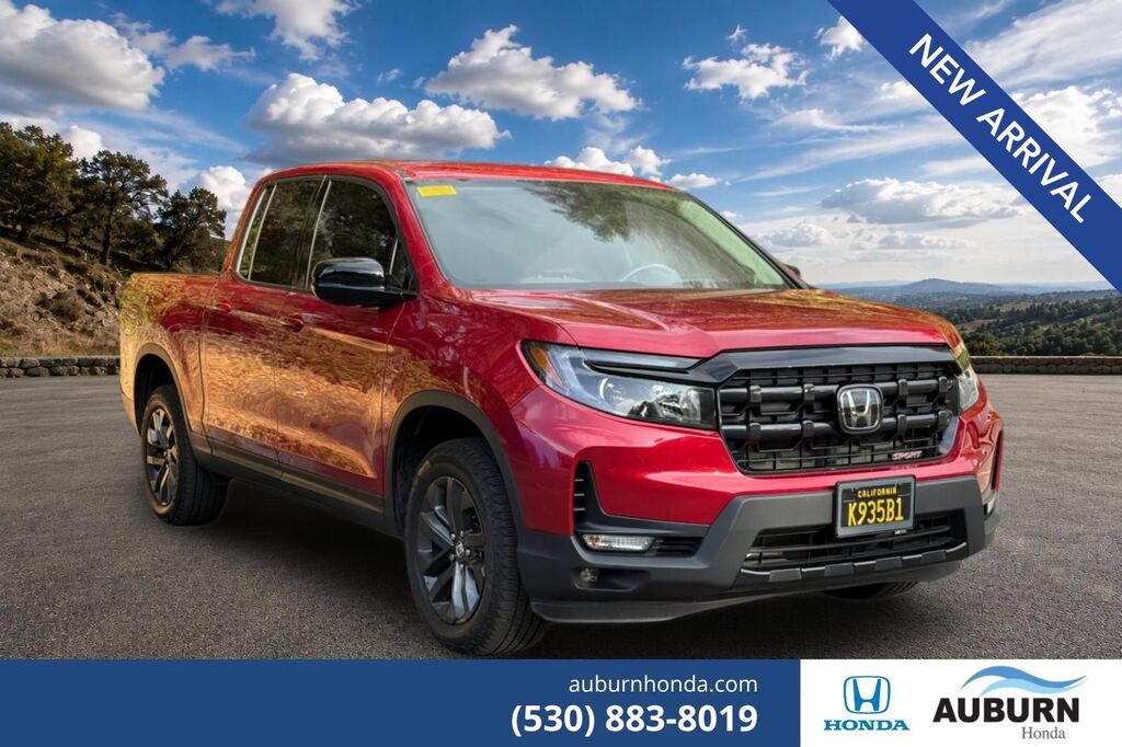 2024 Honda Ridgeline AWD SPORT — photo 1 of 3